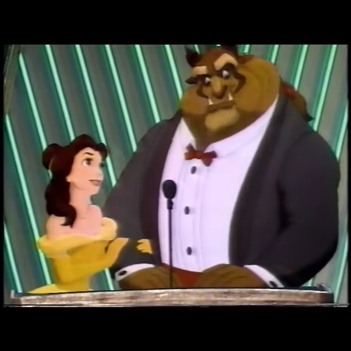 dailybatb91's tweet photo. beauty and the beast at the 1992 oscars https://t.co/lJW1Wrzd86
