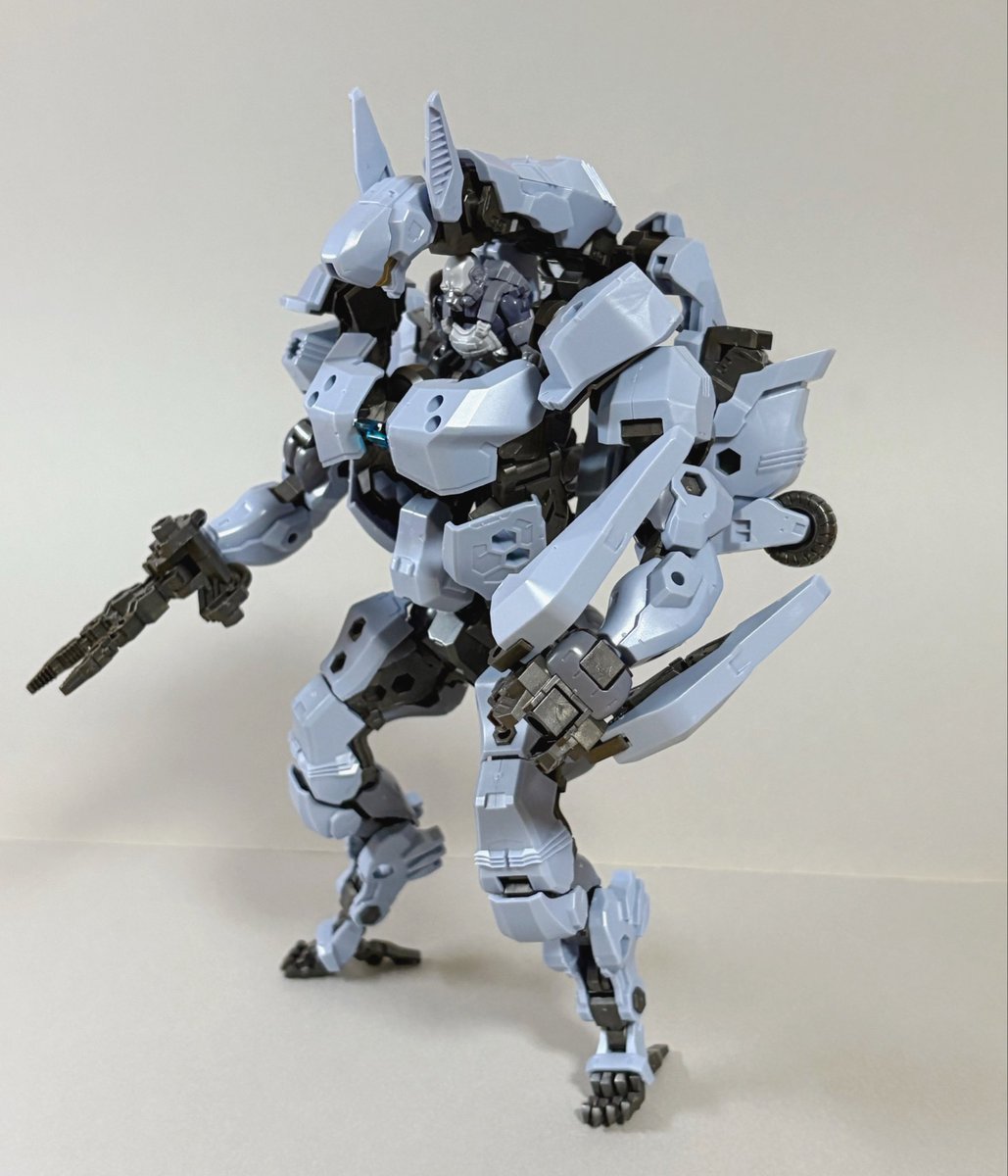 yomotu_hegui's tweet photo. 【マーナクラブ】

マーナガルム単キット組み替え
カニ🦀から人🕺へ
シームレスな変形が可能

禁断の海鮮ゾアテックスを目撃せよ

#ヘキサギア
#単キット組み替え https://t.co/GqCH0mdm2c