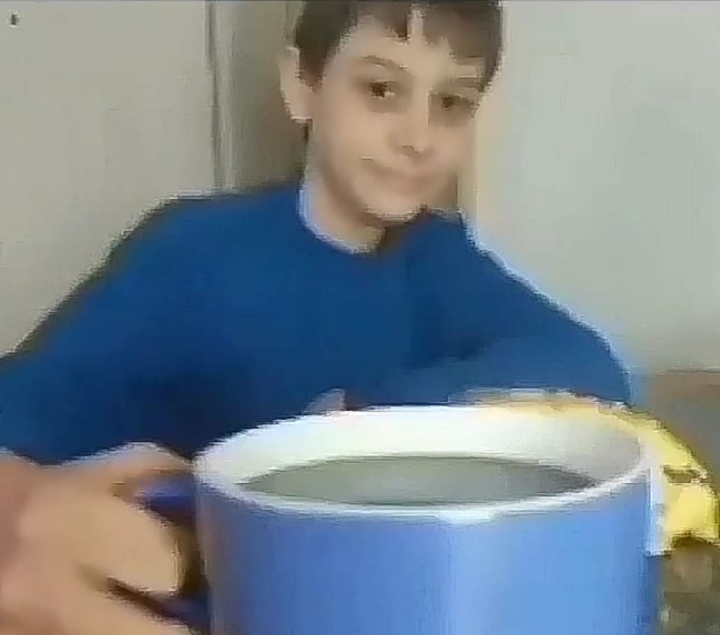 joonfloras's tweet photo. @namburguerr @eligecrf pior que ele é bom mesmo,só não é tudo isso que ele fala https://t.co/N3cJS173iu