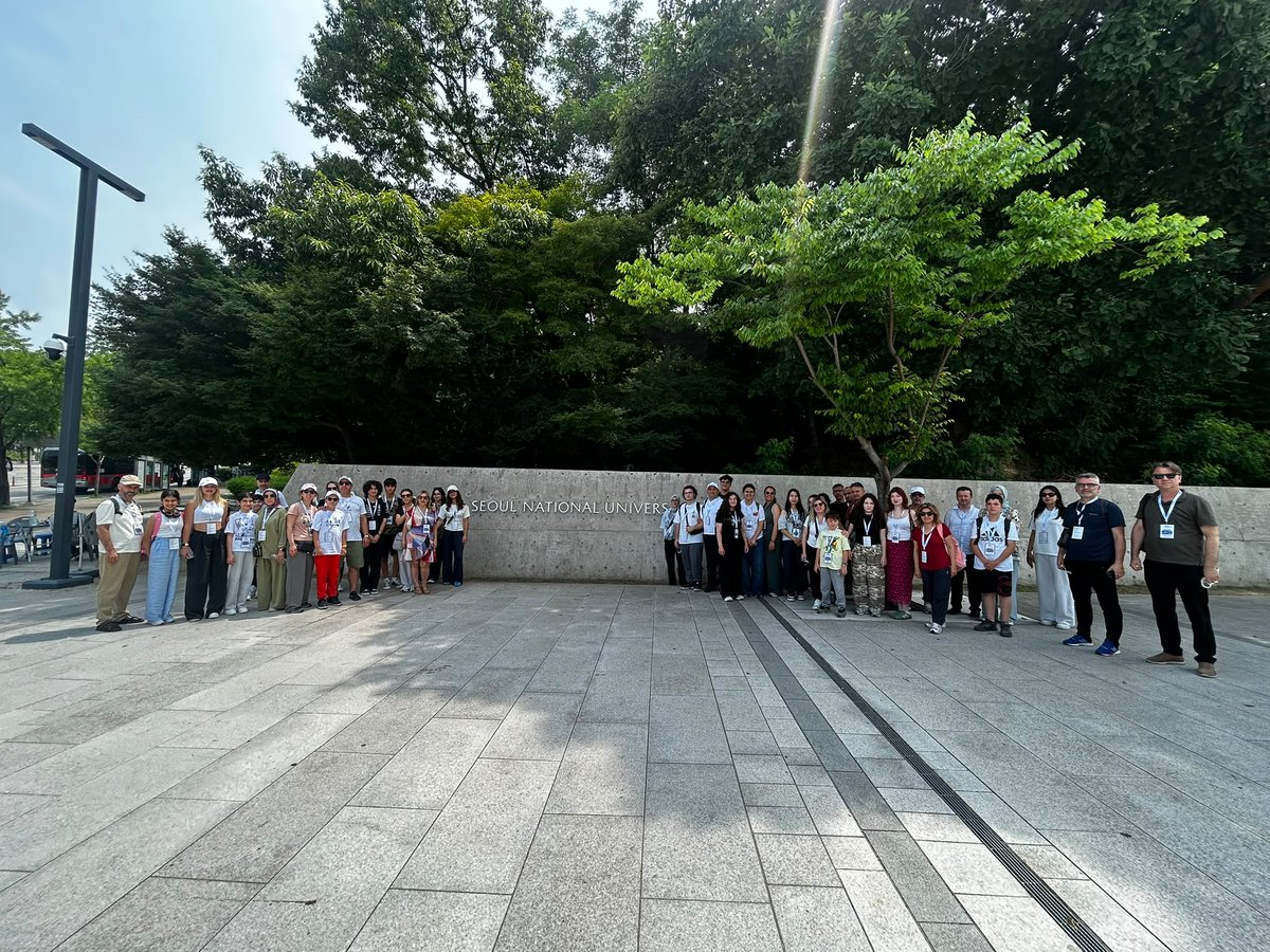 Fatih5920's tweet photo. #Seul https://t.co/O20GGqtPsH