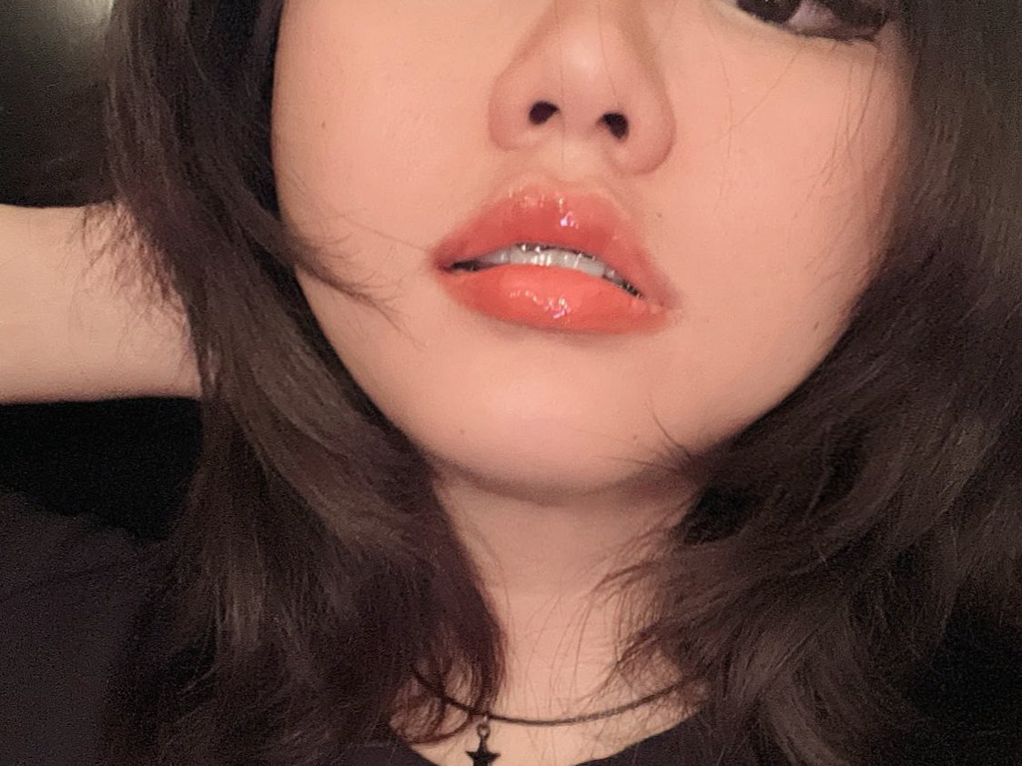 actualghostgirl's tweet photo. so yeah you'll never get sick of making out with my mouth :DDD more braces tease cuz i'm generous https://t.co/Ucen8RQFQo