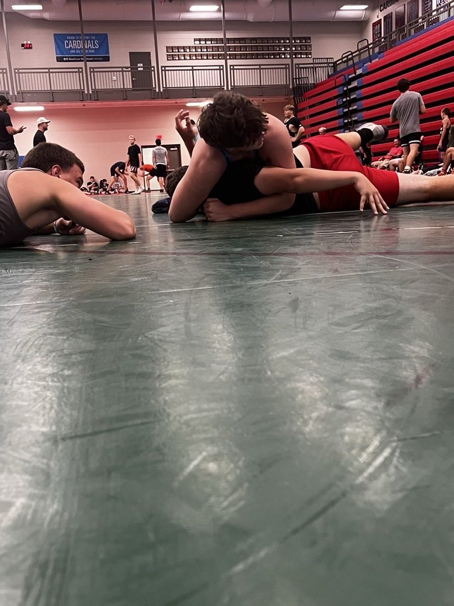 TbirdWrestling's tweet photo. Days 2 &amp; 3 of the Wilber camp brought a lot of opportunities for wrestling and team bonding! We wrestled 7 duals between the two days and spent a lot of hours at the lake swimming/fishing. Very proud of this team for putting in the summer hours and for getting better together. https://t.co/pjdK8csKhp
