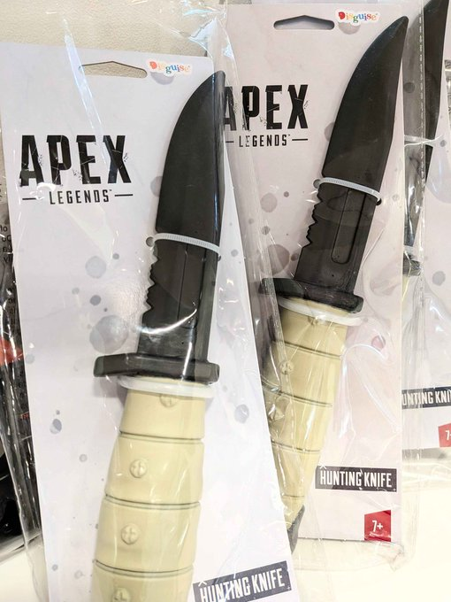 e_stadium_SAGA's tweet photo. おはようございます✨
#eスタジアム 佐賀です🤍

#ApexLedgends より、武器レプリカハンティングナイフをご紹介☄️

飾るのもよし、遊んでもよしなかっこいいナイフ🗡️

おもちゃのナイフなのでお子様でも安心して遊べます❕

税込1,320円で販売中です🤍 https://t.co/OjpCQSSAgD