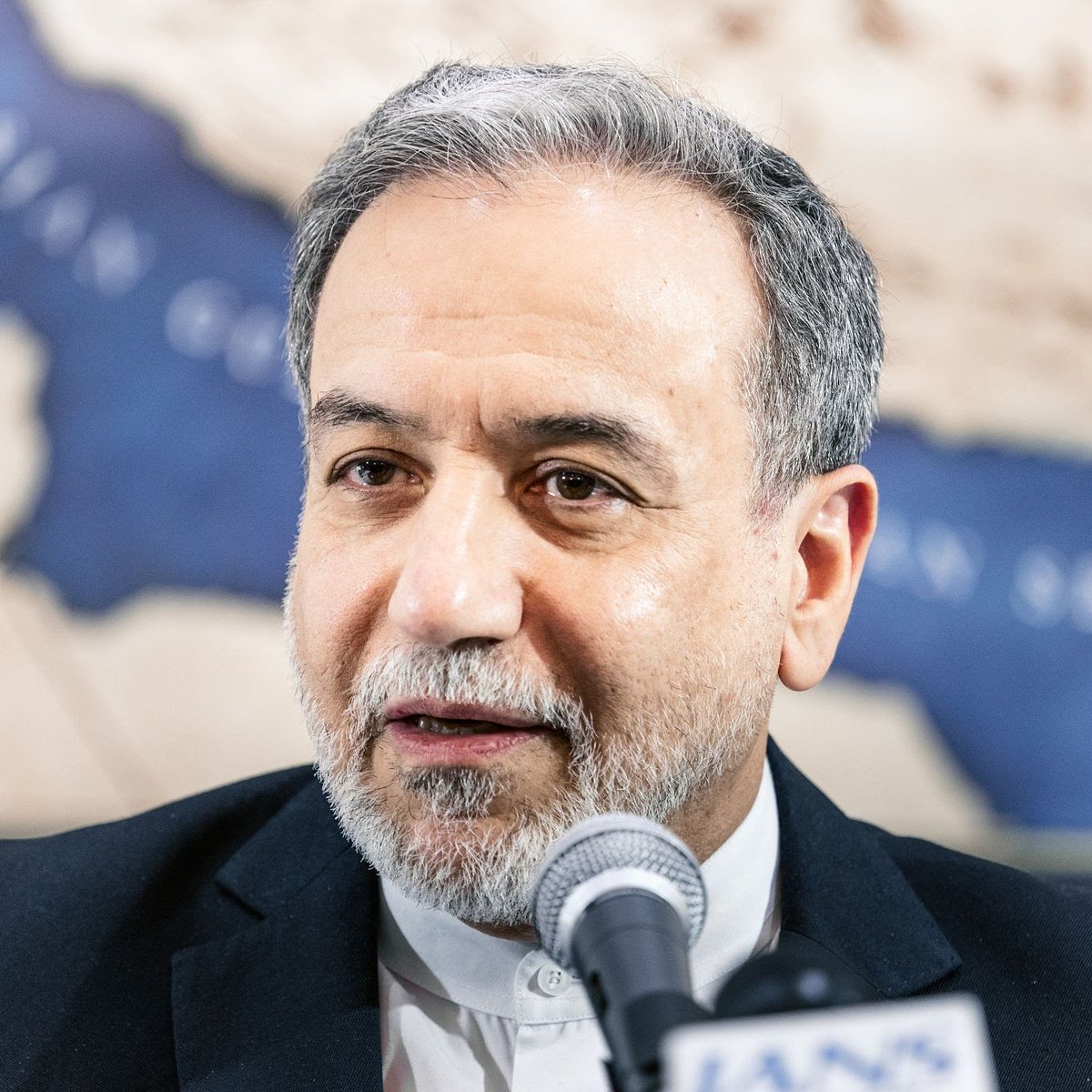 jacksonhinkle's tweet photo. 🇮🇷🇺🇸 NEW: Iranian Foreign Minister Abbas Araghchi stated that Trump has pledged to silence his "pets" in Tel Aviv. If they disobey their master, Iran will teach them a lesson. https://t.co/xcj2Dzp0zx