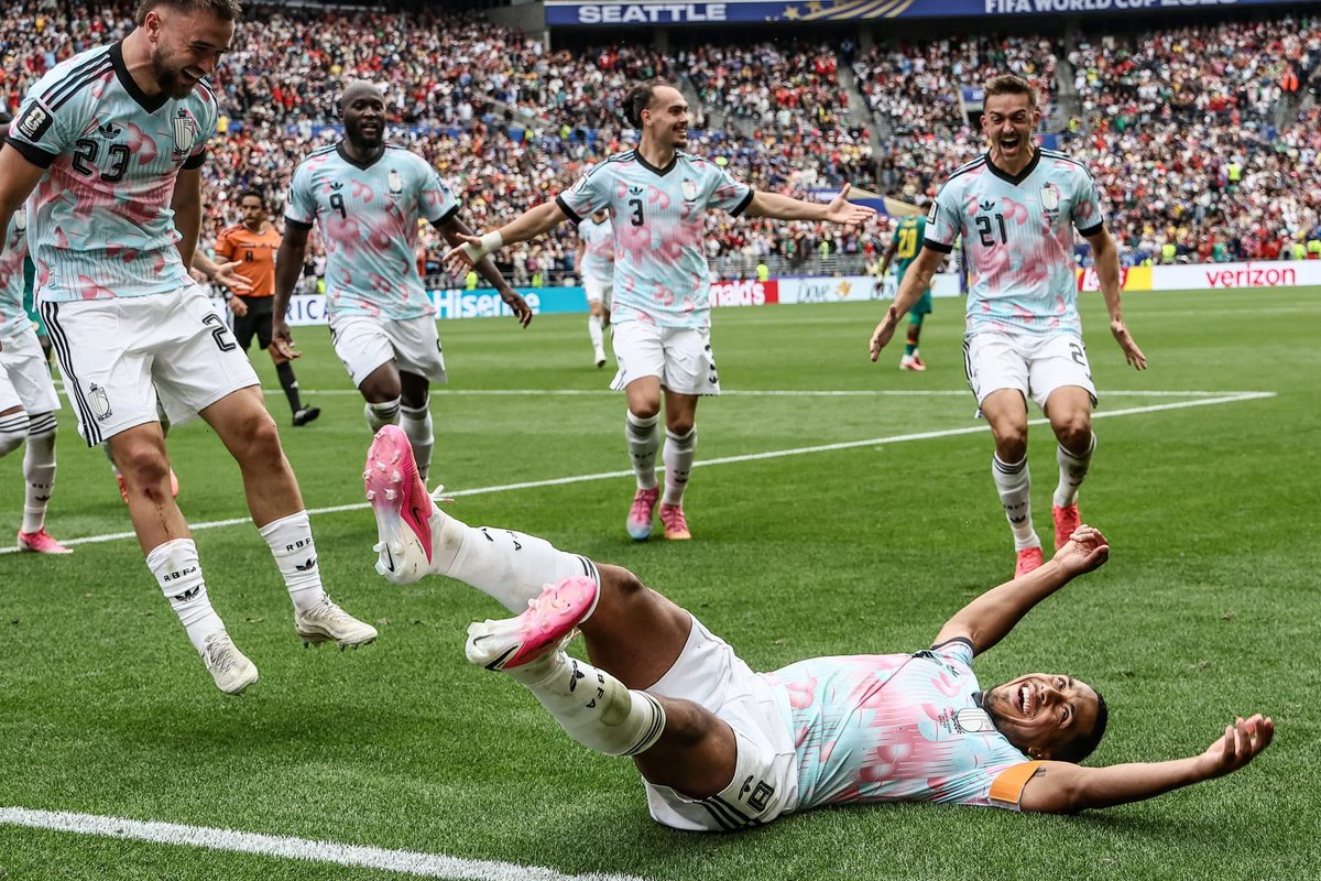 BrunoFahy's tweet photo. Et on se demande pourquoi j’aime ce sport 

#belsen 
Photo Bruno Fahy  / @BelgaImage https://t.co/XS9if8pMgO