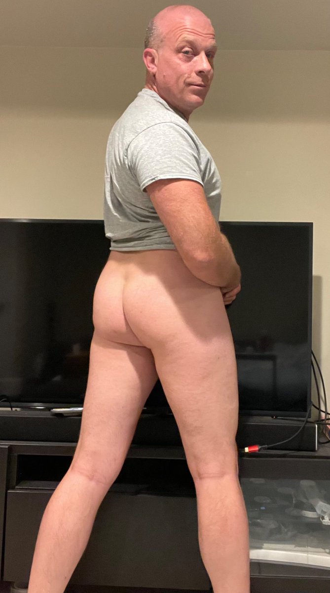 Amazinghottguy's tweet photo. @Partyanimal777x Would you have me? https://t.co/GEFIK8mr4L