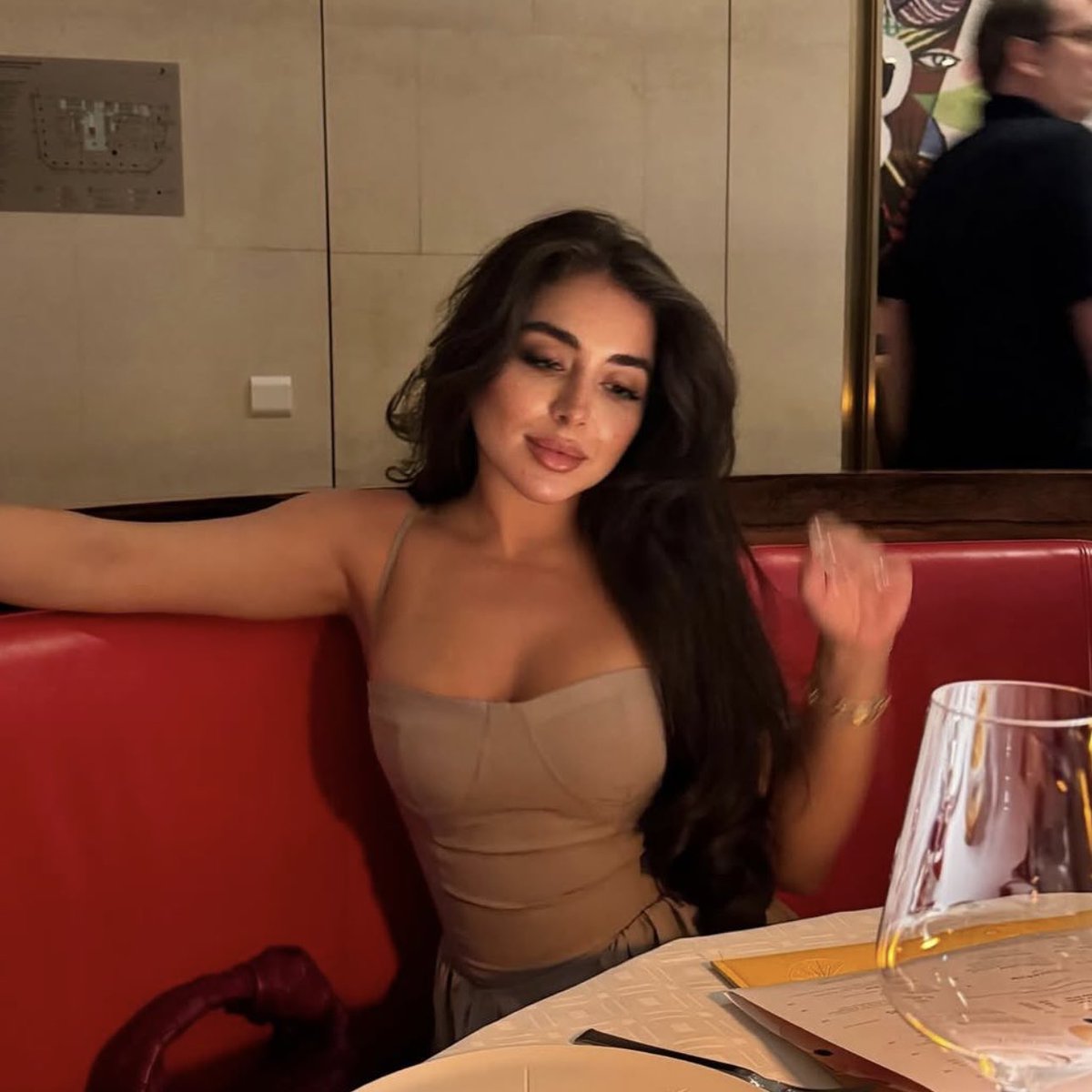 مُبهَم tweet media
