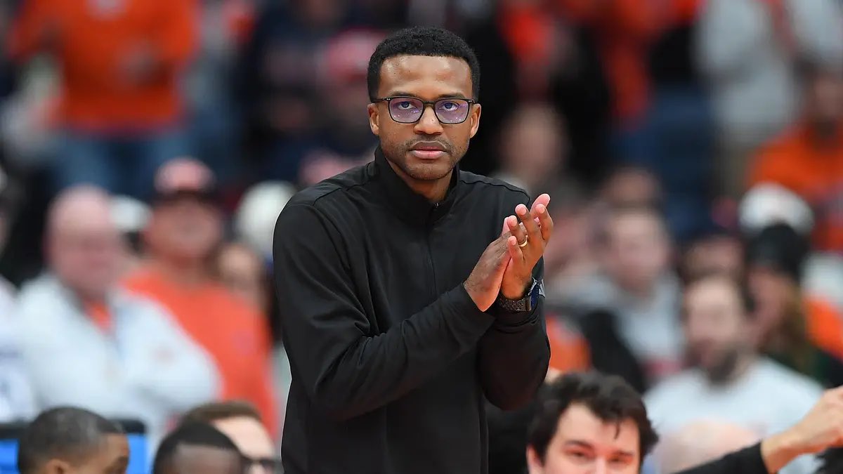 TrintonBreeze's tweet photo. Jai Lucas’s 2026-27 Miami Hurricanes Basketball Roster is looking scary 👀🔥 

I expect Miami to add one more big man  🔜 👀

PG: Acaden Lewis
SG: Dante Allen
SF: Shelton Henderson
PF: Caleb Gaskins
C: Somto Cyril

BENCH: 
DeSean Goode
Marcus Allen
Nick Dorn
Quin Burger
Chris Birden
Egor Ryzhov
Brent Bland