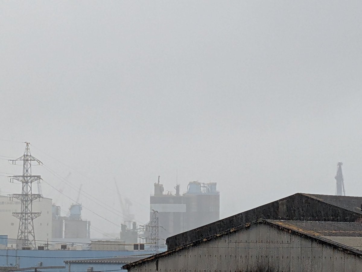 websaito_pr's tweet photo. ＼#おはようございます／
静岡市清水区の天気は雨のち曇りの予報☔☁

今朝は雨☔風は少しあります🍃が雨にも強弱があるので結構濡れます💦
皆さん足元にお気を付けて👟

今日も１日頑張りましょう(^^)/
【制作M】

#イマソラ
#企業公式が毎朝地元の天気を言い合う
#企業公式が毎朝おはようを言い合う https://t.co/8qsGPisJtf