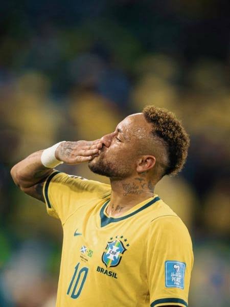 antunesam's tweet photo. Já podemos dizer que Balogun é melhor que Neymar Jr? https://t.co/fEpMsrIl95