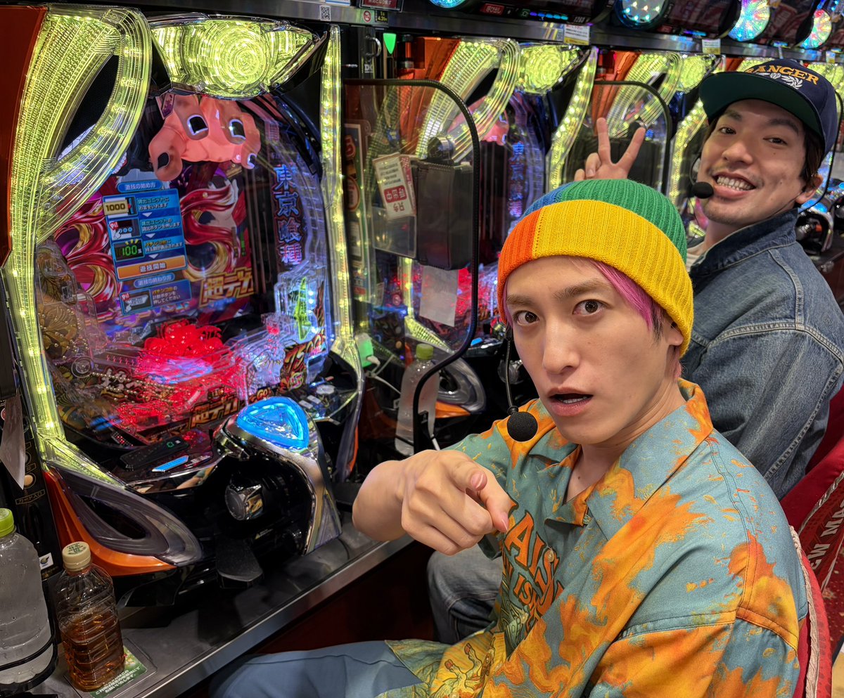 yoshipachiclub's tweet photo. PIA京急川崎店でパチバン収録スタート‼️今回は東京喰種超デカ超一撃を実践中✨今回のミッションはLTに入れろ😎ミッションクリアした先にあるご褒美を獲得するのはどっちなのか⁉︎配信より先に知りたい方はPIA京急川崎店に集合だ‼️

#PR https://t.co/MBAhZMMXUo