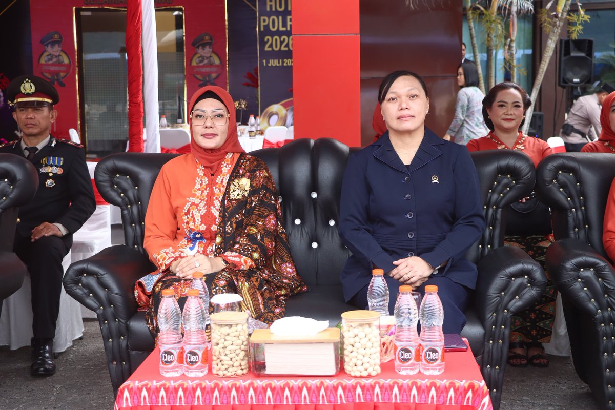 HumasSigi's tweet photo. Kapolres Sigi Pimpin Upacara Hari Bhayangkara ke-80, Sampaikan Apresiasi Presiden RI kepada Insan Bhayangkara. https://t.co/VX7RGogbX4