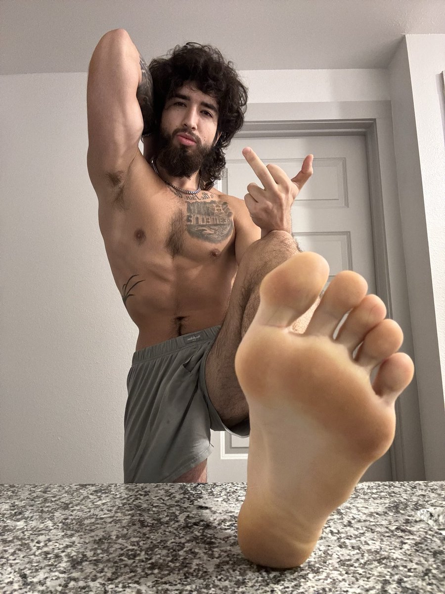alphagod70's tweet photo. Young and ripped with big smelly soles. https://t.co/7siL5H7iUp