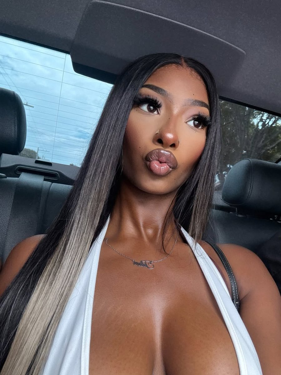 succykelly's tweet photo. Doll face Trinity is so cute 😭
Her post villa run will break the internet y’all should get ready 
#loveislandusa https://t.co/Oky2usxGCI