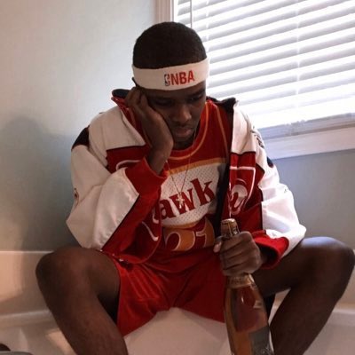 ATLSportsZone's tweet photo. So the Atlanta #Hawks passed on a chance to trade for a cheap All-NBA player (Jaylen Brown) to preserve assets… for a future trade for an All-NBA player? 🤔

Just doesn’t make much sense to me.  You go get Jaylen Brown! https://t.co/K7Vmt0g7Bn