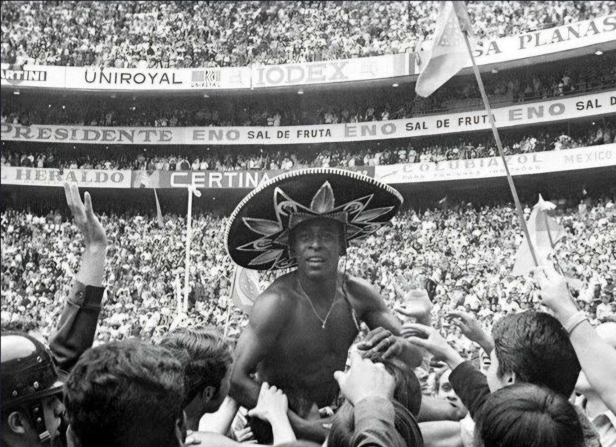 cherryboy666666's tweet photo. @bdol880 El mejor de todos los tiempos 🙏🏼🇲🇽🇧🇷 https://t.co/2tzRfyUKU4
