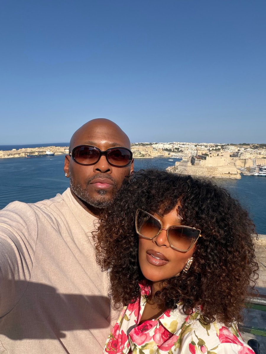 wavecheckers's tweet photo. Omar Epps and his wife on vacation in the Mediterranean 🇲🇹 https://t.co/EQQ5hHY0H4