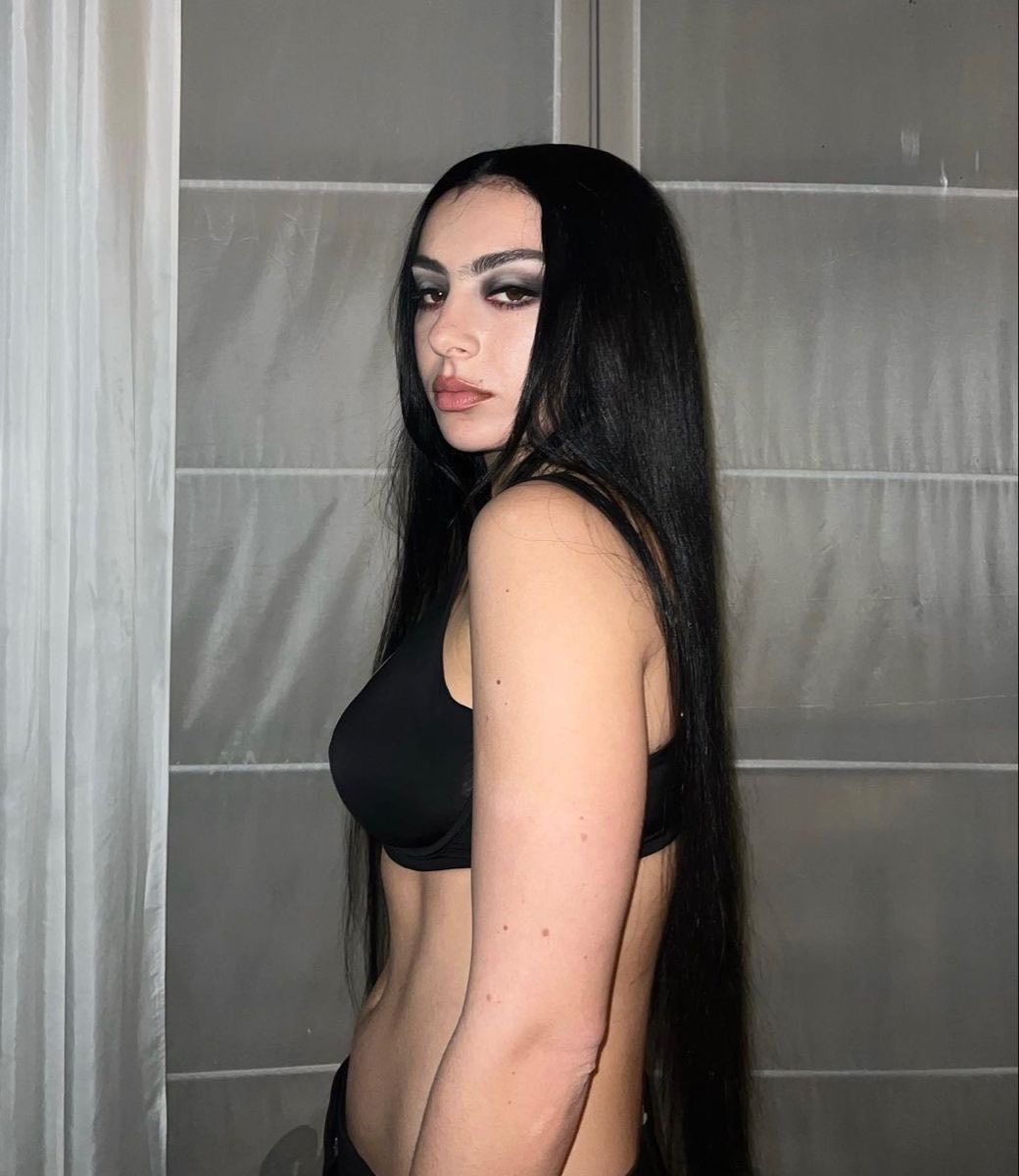 xcx_files's tweet photo. https://t.co/7GrpxQawfj