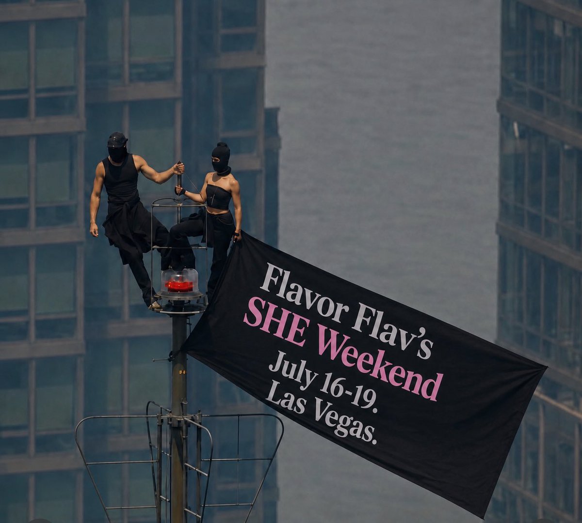 FlavorFlav's tweet photo. #SHEWeekend promo launching,,, https://t.co/Ui63PfGDDo