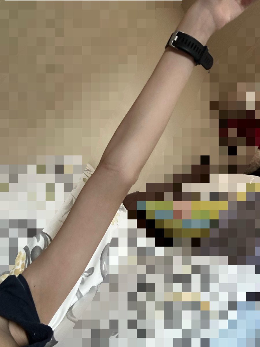 mintywaif's tweet photo. would yall consider this thinspo or ..? 😢 https://t.co/N1XZIbySnN