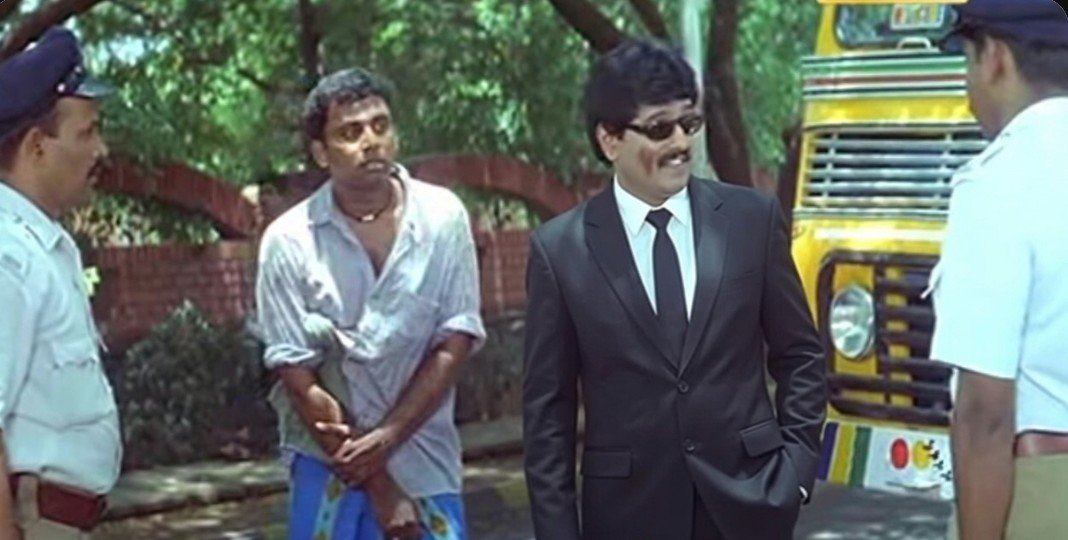 ItzmeeJoee's tweet photo. நா ஊழல் பண்ண மாட்டேன்..

~ சூப்பர் சார்..

ஆனா ஊழல் பண்ணவன், ஊழல் புகார் உள்ளவன என் கட்சில சேத்துப்பேன். https://t.co/U6z92sG56f