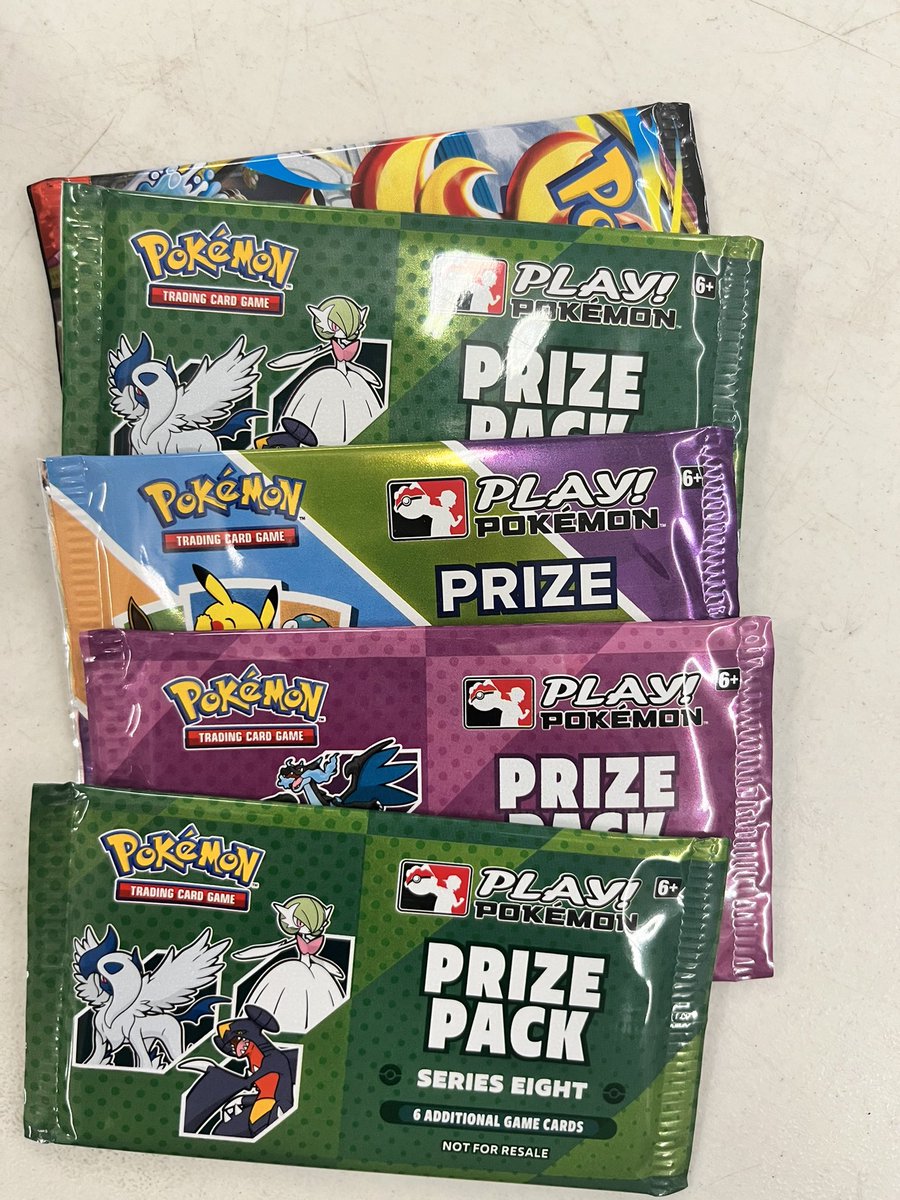 kenh180TCG's tweet photo. 久しぶりのジムバ　3-2

4-6 ゲッコウガノココッチ❌
最後2/3エネ引けず負け

0-6 ボムメガスターミー❌
先2で盤面崩壊で種切れ

6-0 メガフラエッテ⭕️
ニンジャスピナーからのドラパ

6-0 メガルカリオ⭕️
スボミーから止めて相手が種切れ

6-0メガライボルトシビルドン⭕️
ぶんしんれんだ3回打てて勝ち https://t.co/Mdt8mRMNGO