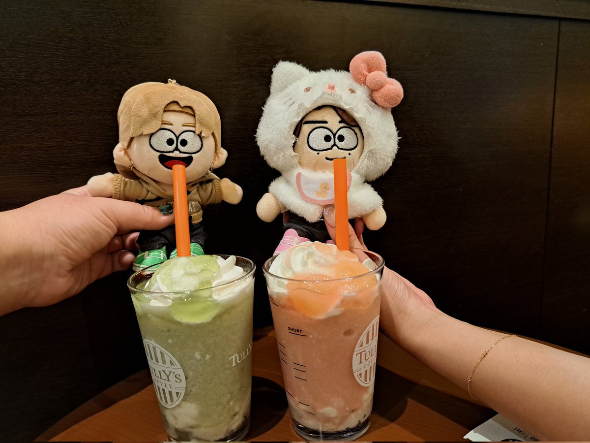 chipauma_8w's tweet photo. ジュースを飲まれました🤣🤣
可愛いから許すよ💚🩷((誰 https://t.co/ZMxWK98waM