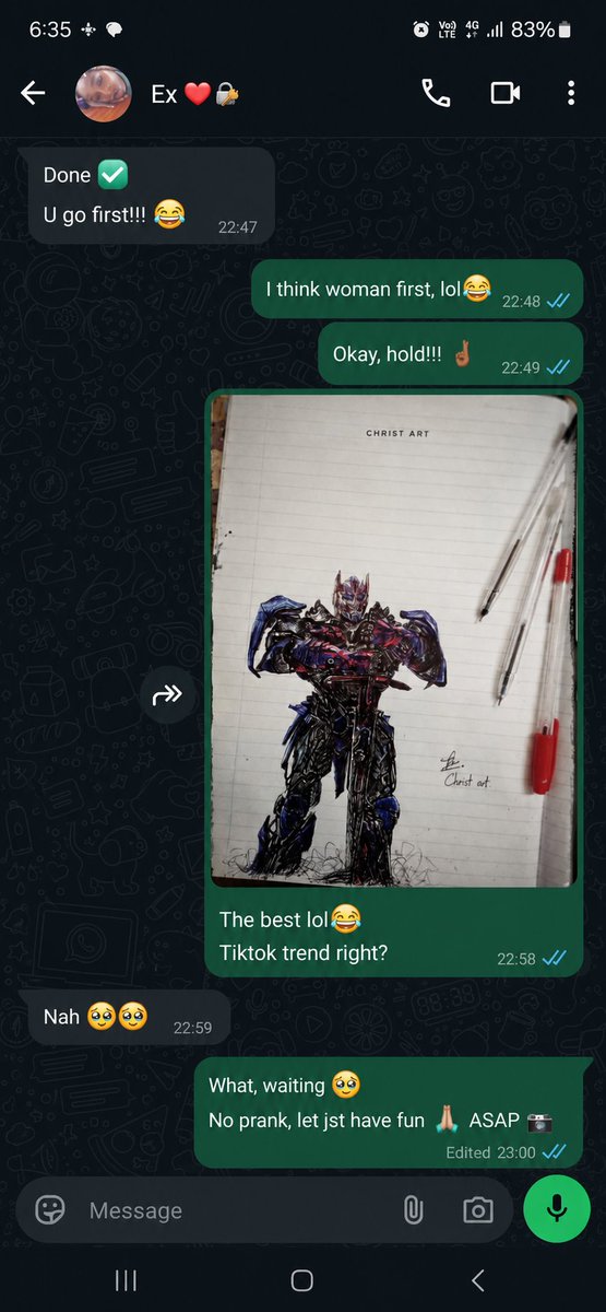 ImmaChrist0's tweet photo. She want romance,i Should've drawn Bumblebee instead? 😭 https://t.co/fkvtAJm5mk
