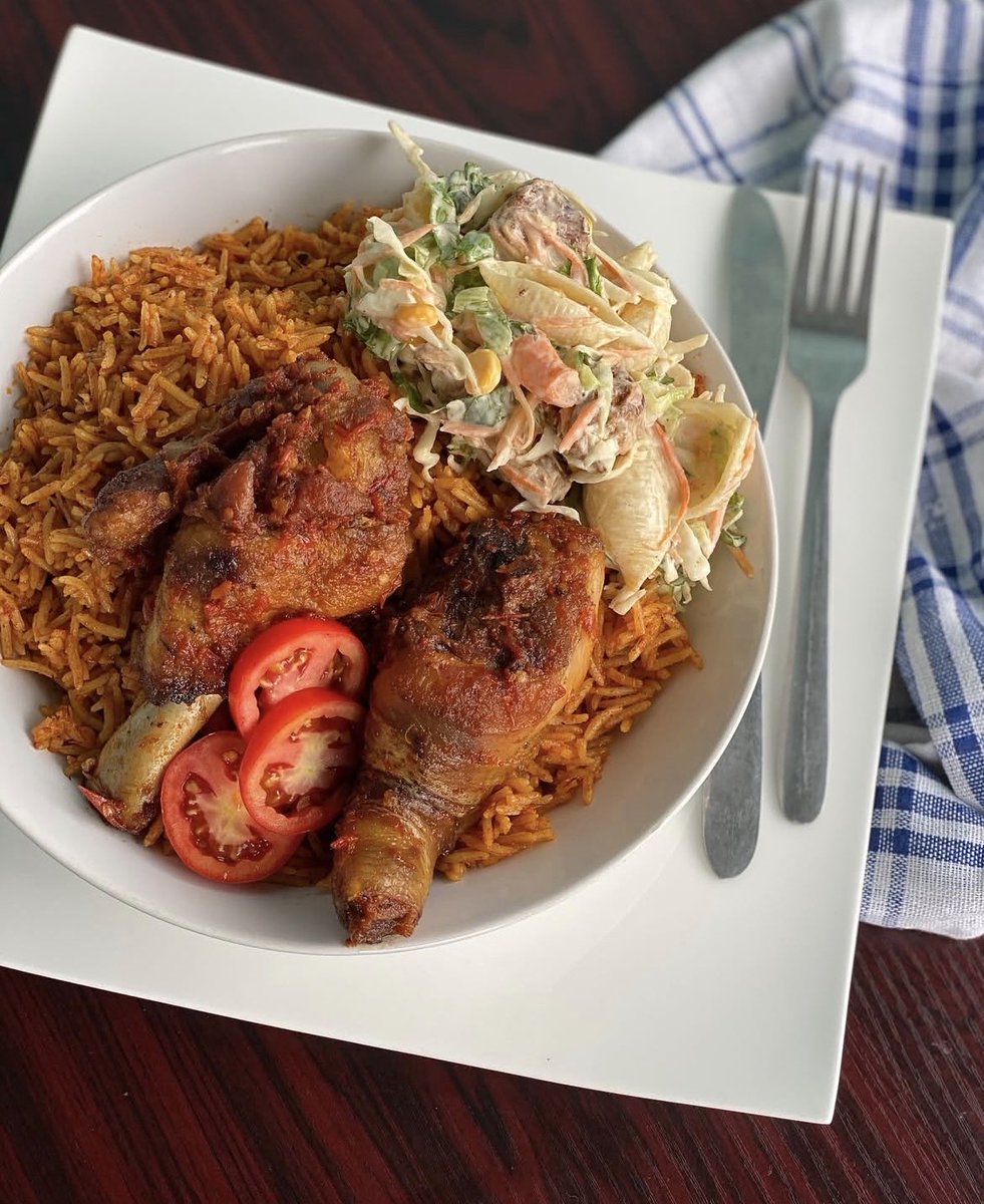 yosore23's tweet photo. For breakfast??

            With chicken                     With Meat https://t.co/ZCRB8JxrFp