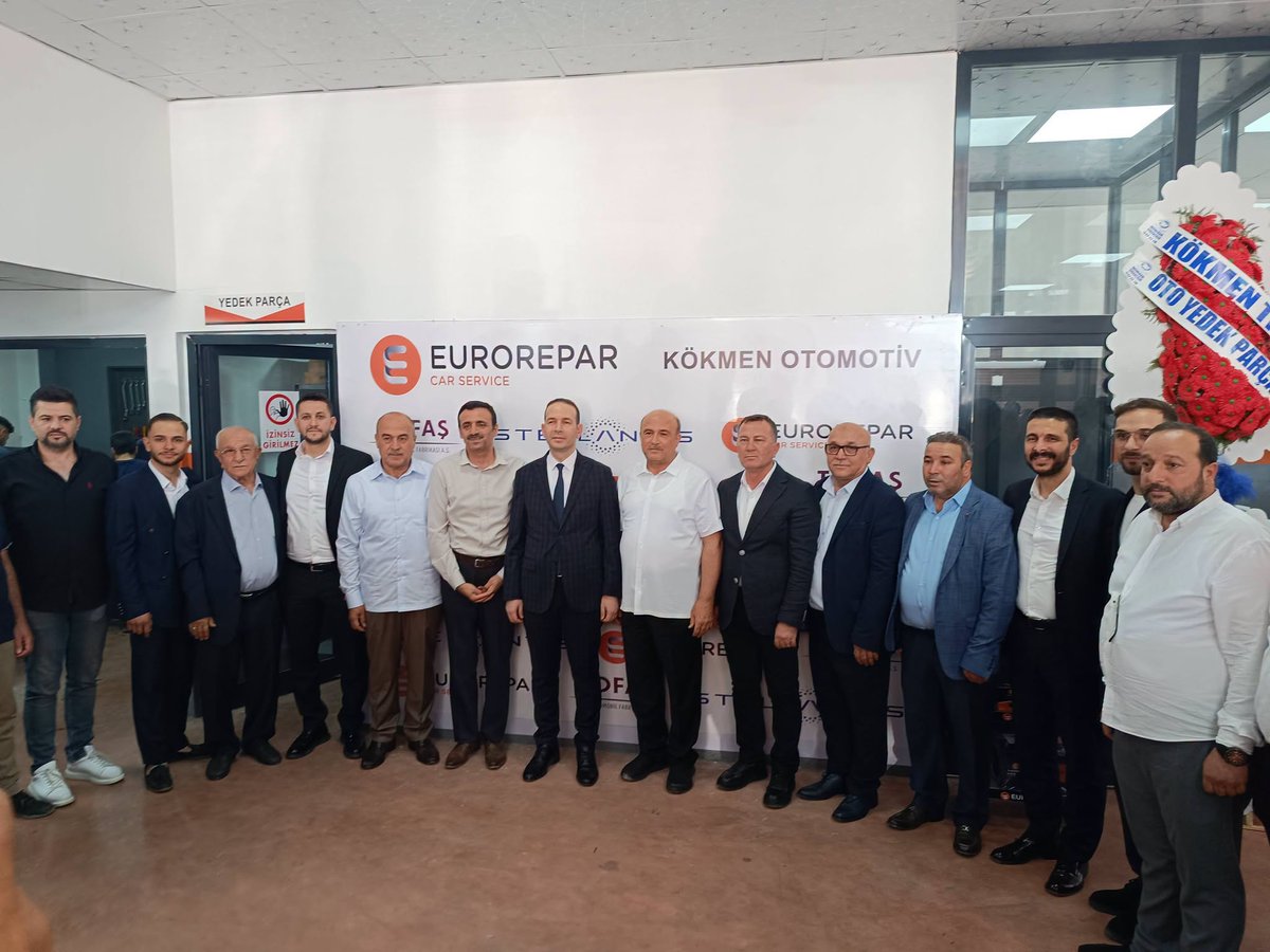ibrahimsarintb's tweet photo. Nizip ekonomisine katma değer ve istihdam sağlayacak Eurorepar Kökmen Otomotiv tesisinin açılış törenine protokol üyelerimizle katılım sağladık. İşletmenin ilçemize hayırlı olmasını diler, işletme sahiplerine ve çalışanlarına başarılar temenni ederim. https://t.co/73yeNDaccS