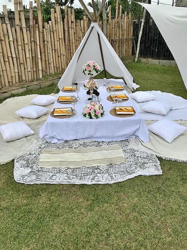GrillandGarden2's tweet photo. 🌿 Bon début de mois à tous !

Que ce nouveau mois soit rempli de beaux moments à partager. Et pourquoi ne pas les vivre autour de notre mise en place style pique-nique ? 🧺✨

Convivialité, gourmandise et bonne humeur vous attendent. Nous avons hâte de vous accueillir ! https://t.co/gcbSiivSPD