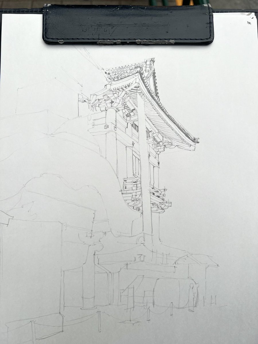 simodasketch's tweet photo. ✏️下描き→描き込み始め https://t.co/Sm9Z04fftV