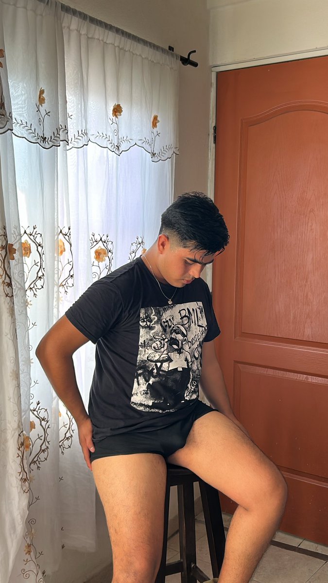 el_culonnn's tweet photo. 🫣🥵😍 https://t.co/e1osLrgEn4