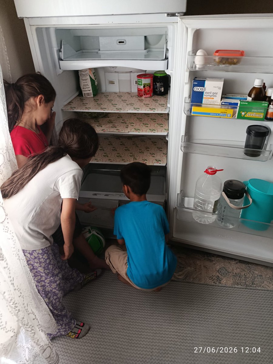 Yardimder2019's tweet photo. Yer İzmir 
6 cocuklu annemizin acilen gıda desteğine ihtiyacıni vardır. https://t.co/casBkVTCBL