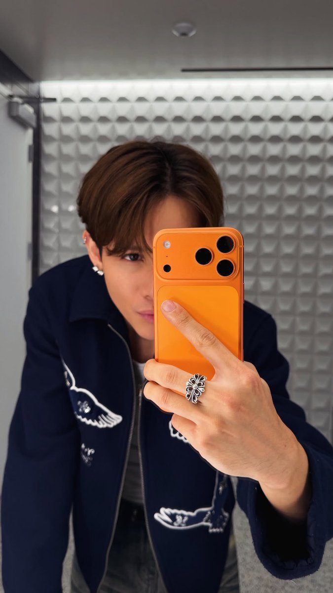 mally20170627's tweet photo. 무엘이 얼굴 열일은 쉬지 않아
#사무엘 #samuel #SAMUEL #kimsamuel #김사무엘 https://t.co/xJ92GfGvIS