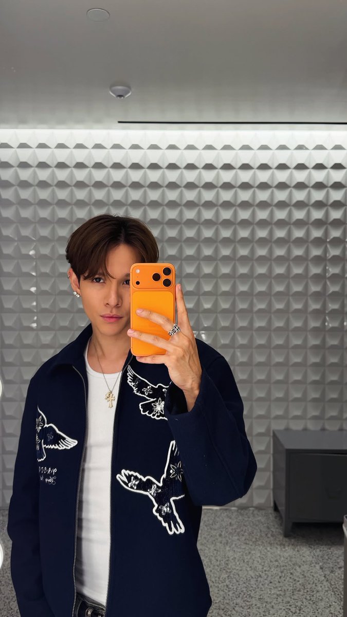 mally20170627's tweet photo. 무엘이 얼굴 열일은 쉬지 않아
#사무엘 #samuel #SAMUEL #kimsamuel #김사무엘 https://t.co/xJ92GfGvIS