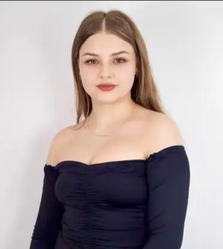 orlaminihane's tweet photo. MISSING GIRL - 18 year old Ariana missing from Milton Keynes. Last seen on Monday @ 1.30pm wearing black jeans and a black T-shirt. She is 5ft 3. Blonde hair and brown eyes. If you have any information please DM me. Please repost ! @pinkladies_uk https://t.co/T3n26jflNZ