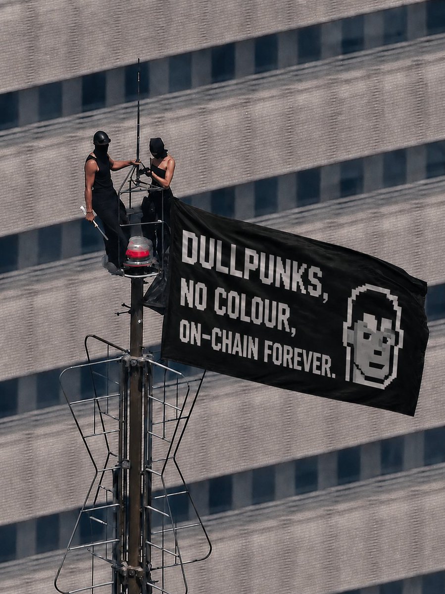 DullPunks's tweet photo. DULLPUNKS.

No colour.

On-chain forever.

That's been the vision from day one. #OnChainNFT https://t.co/XjpoH2c2Zv