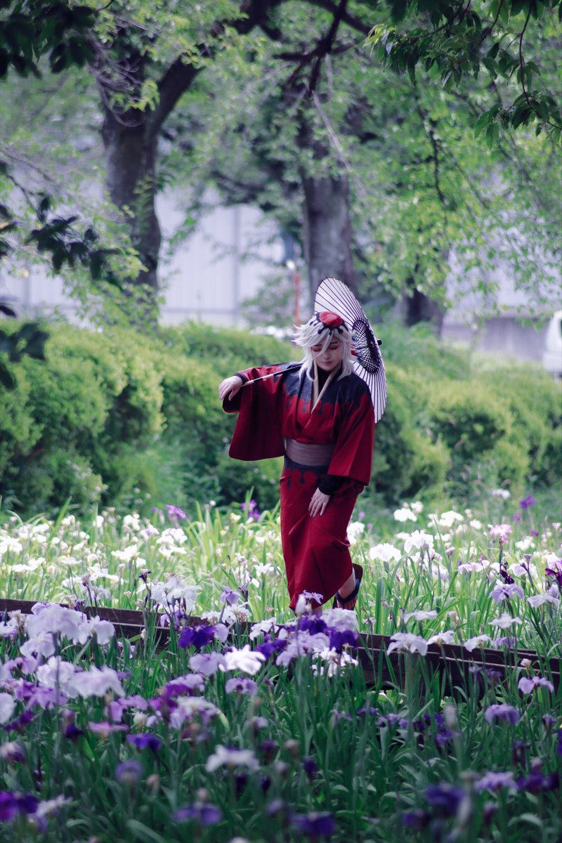 kutsunamocchi's tweet photo. 【鬼滅の刃/Cosplay】

童���＊もっち
photo＊いなばさん(@mob__178)
※ロケ地撮影許可済
※花には触れないよう通路での撮影
#DemonSlayer #Douma https://t.co/qdgh6g3hbj