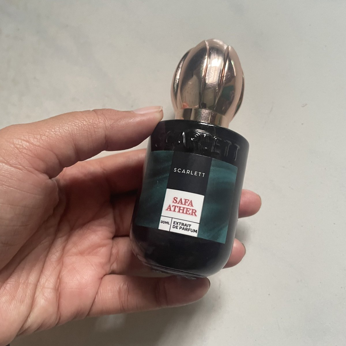 delsstoree's tweet photo. wts parfum scarlett safa ather 50k 
new ya bukan preloved
bisa co di oren https://t.co/PSzSu6HOLY