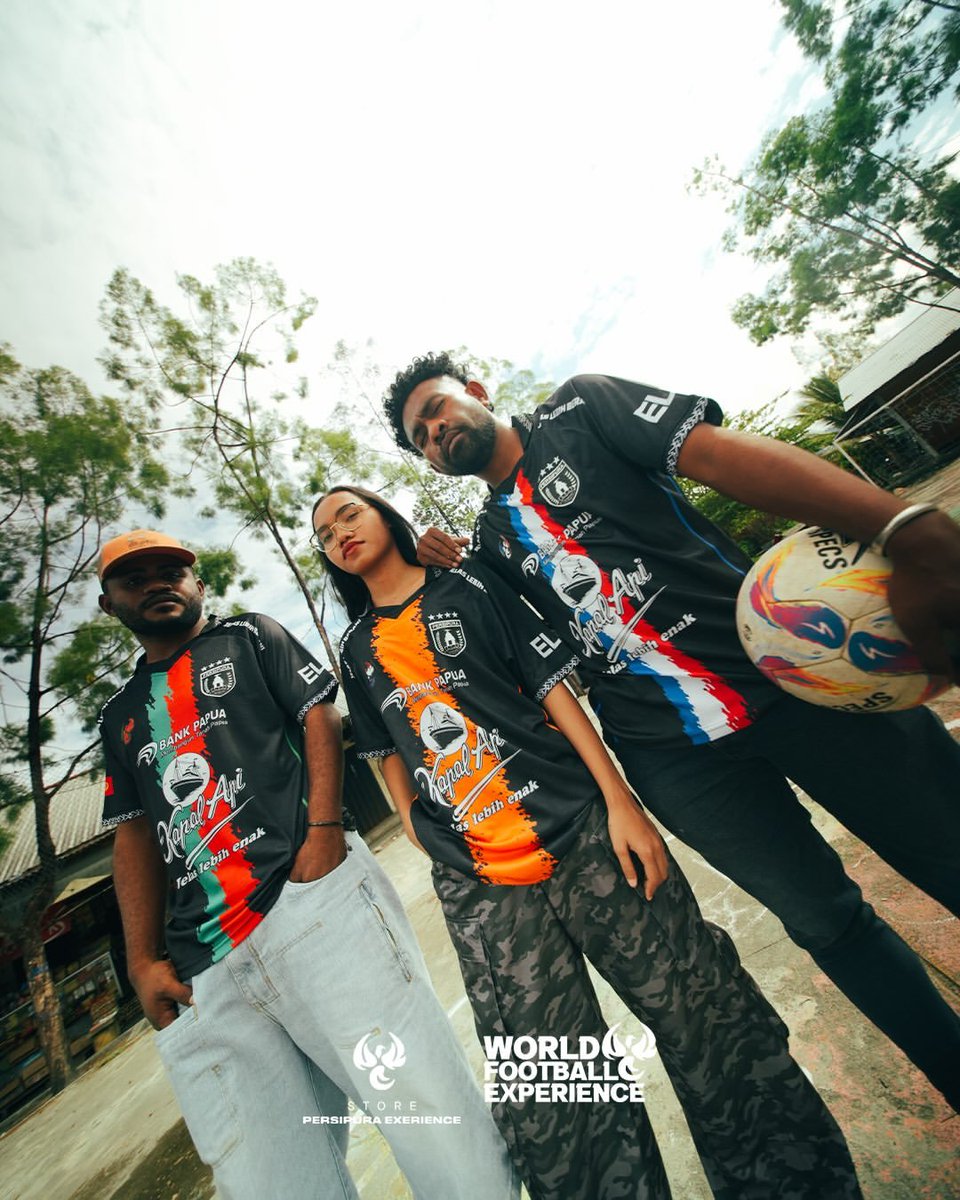 indosupporter's tweet photo. Persipura X World Nations
🇦🇷🇧🇷🇳🇱🇫🇷🇩🇪🇵🇹

Jersey tim Mutiara Hitam edisi World Football Experience.

Cek di IG/cendrawasihkarsa.store
@Jerseyforum https://t.co/9R5zpciK8t