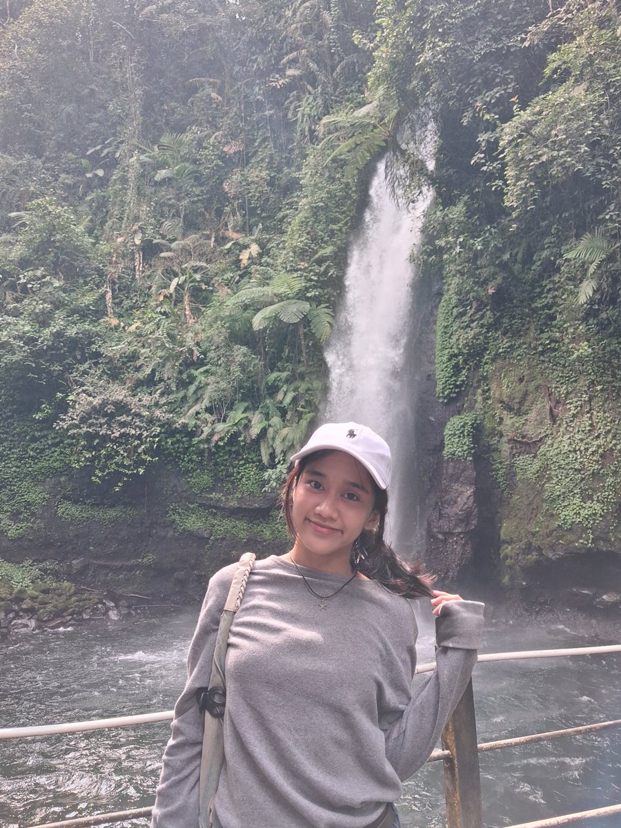 goyangdoumbret's tweet photo. #backtonature #anjay https://t.co/hHfRC6K8Ut