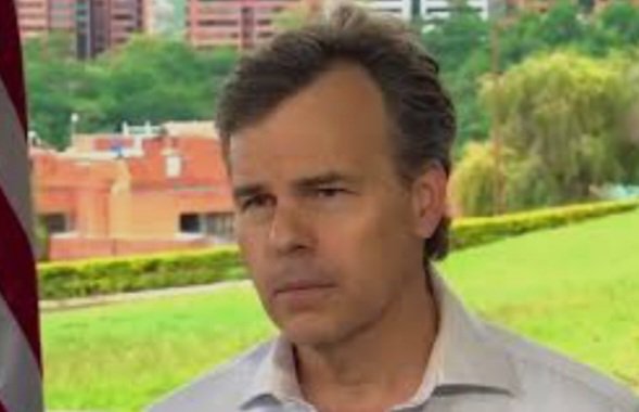 JorgeABA's tweet photo. @usembassyve @SamaritansPurse Mr. Barrett,
No doubt that your crew is doing a great job. Thanks.

However, venezuelans can't understand how the interim regime lies to you since they're blocking the help and delaying rescues.

Sooner or later, diplomacy must show its true face.
@SecRubio https://t.co/b7kkFOC5I4