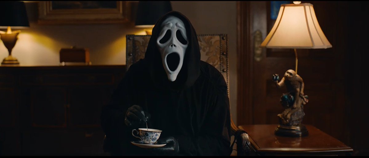 Connor_Hsv's tweet photo. 才知道《驚聲尖笑（Scary Movie）》又還魂了，上映了第6集。記得看第一集的時候還是買的光碟，上一集都不記得哪一年上映的。 https://t.co/Ne1L9K3stg
