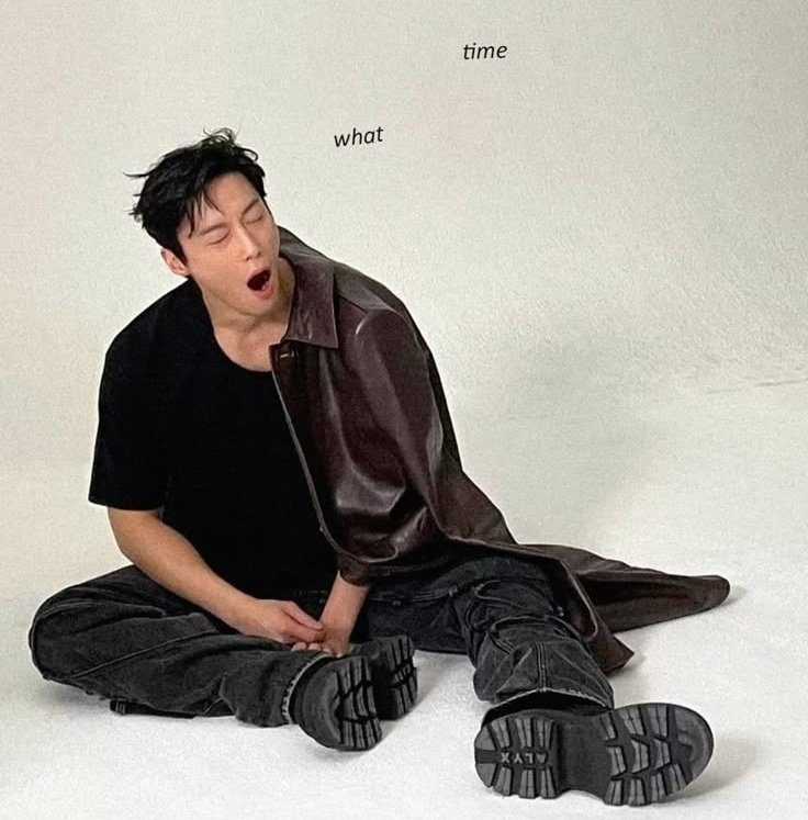 l0ve_neenee's tweet photo. 퇴근하고싶고 집가서 허남준이나 보고싶은 오후 3시... https://t.co/MsJwRF199J