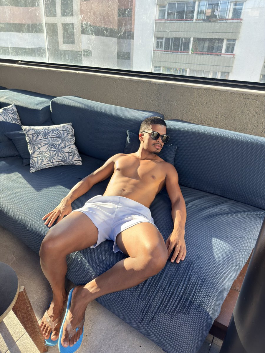 _0mathews's tweet photo. 🥵☀️💦 https://t.co/thD3G3J07G