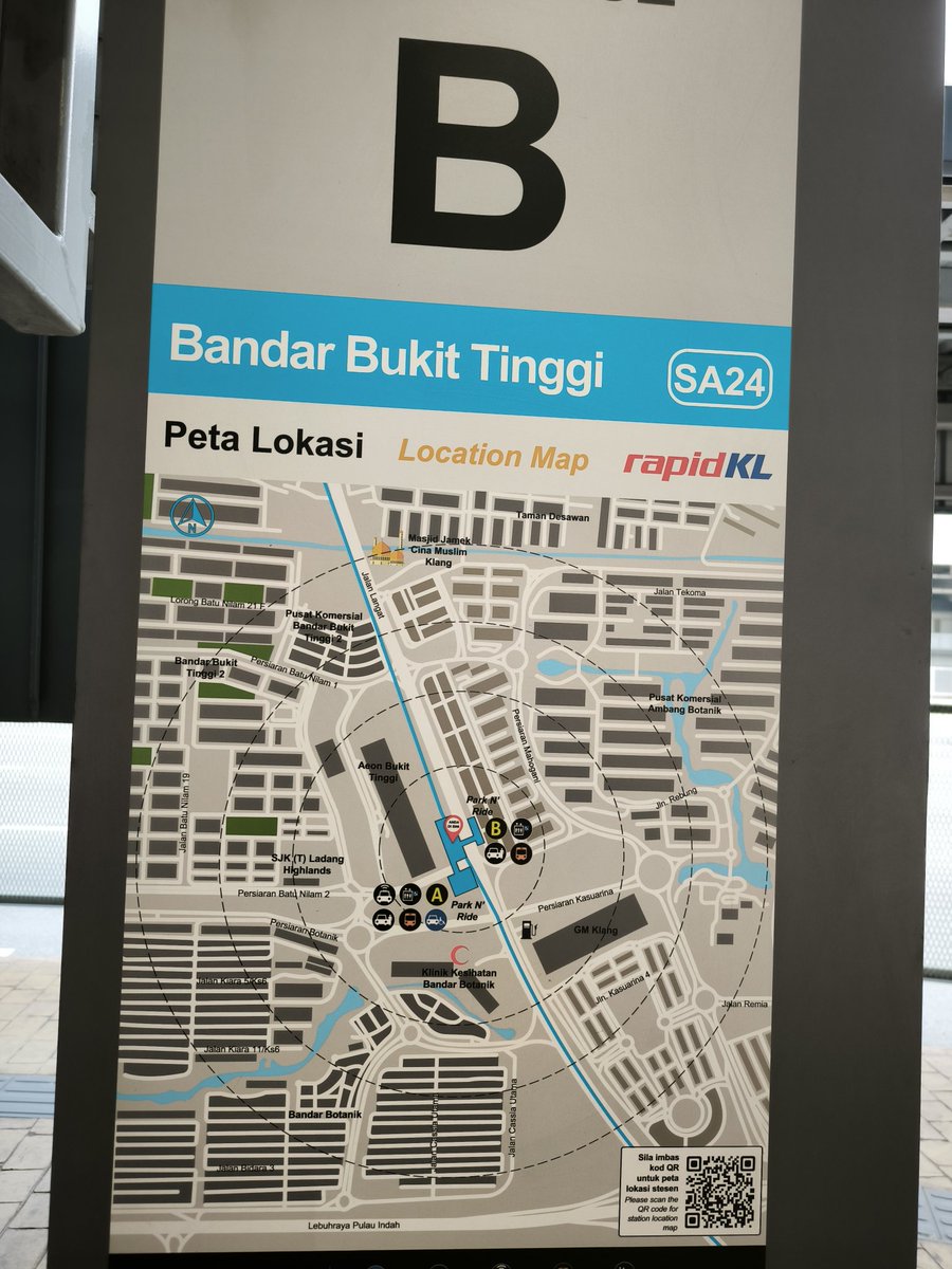 ASoulNamedLeo's tweet photo. Unlike the older MRT Putrajaya &amp; Kajang stations where the station location maps can be conveniently found on the MRT website, station platforms and concourse itself, 

the newer LRT Shah Alam stations don't have location maps on RapidKL's website, RapidKL's app, 

1/9 https://t.co/KplX4shWjy