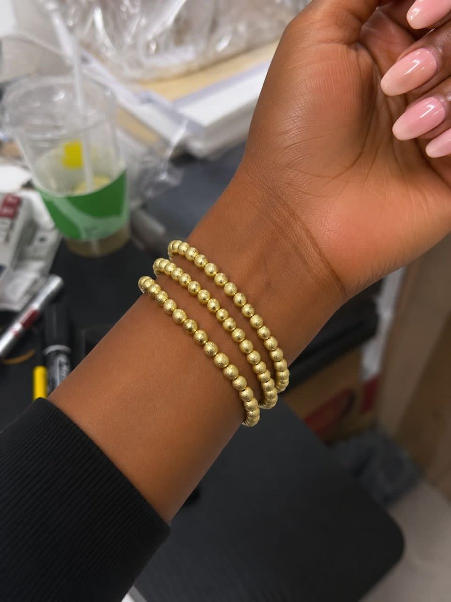 Energy_Michael's tweet photo. 3 in 1 bracelet
Price #3000
✅✅✅✅✅✅ https://t.co/vead3SkL6Y