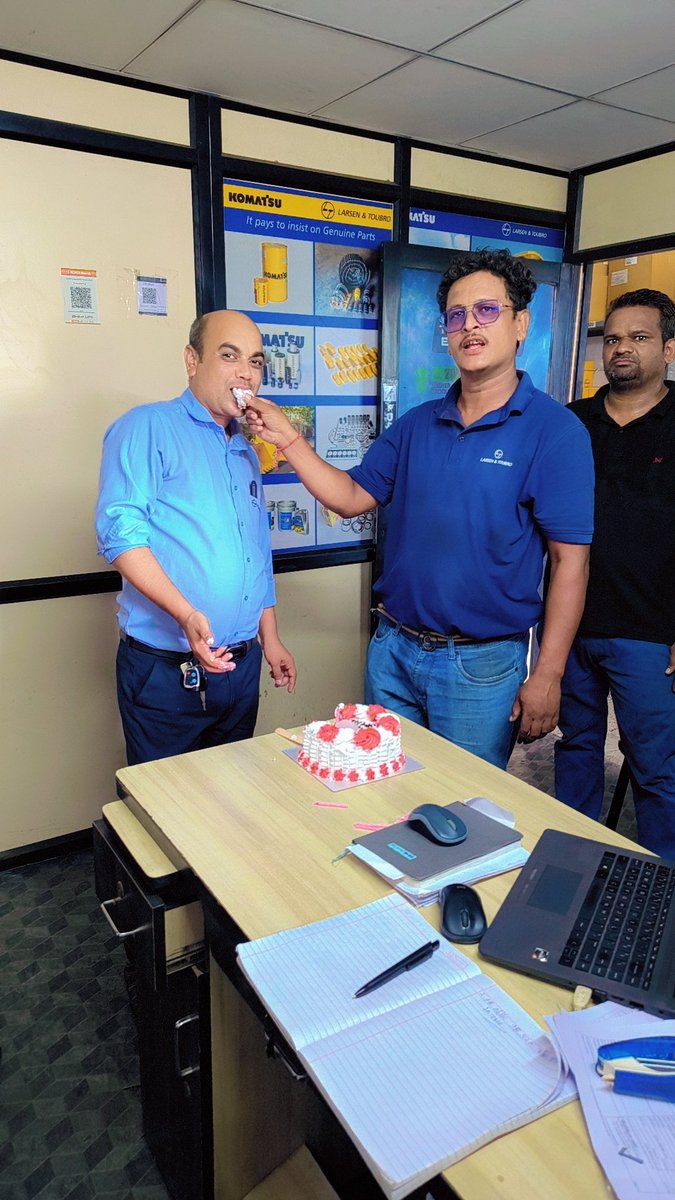 Prade57219's tweet photo. Happy Birthday dear Gajanand bhai🎉🎂 https://t.co/r3zhEMpZZe