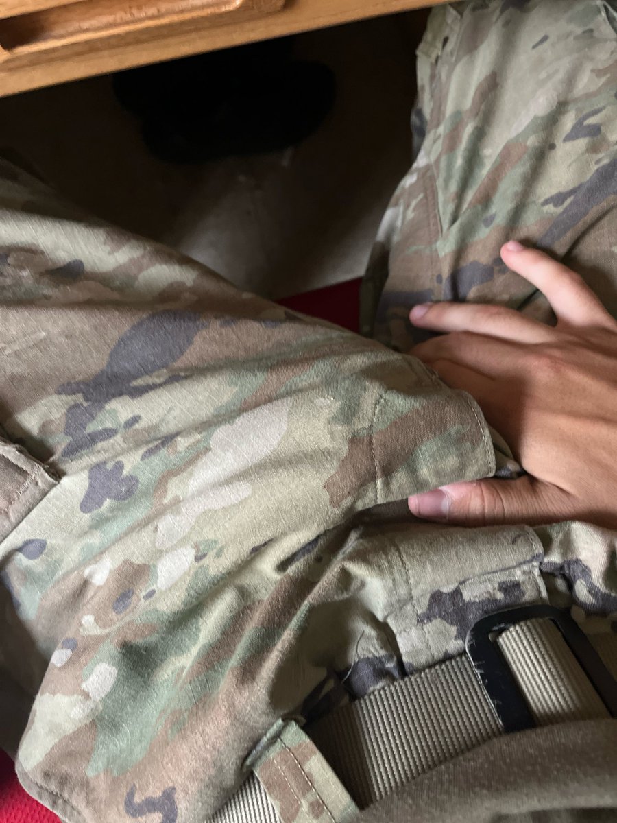 Cheeseysoldier's tweet photo. New pinned for #nsfwtwt
Dm if you wanna be friends or be horny or both
•nice
•he/him
•19
•gamer
•faceless
•silly
•dic pics/vids
I love to show off and play games and I love to wear my kit help me upgrade it? 
#nsfwtwt #nsfw #bwc #seller #nudes https://t.co/ttmxmphqNu
